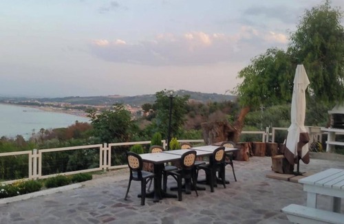 Marina di Vasto House | Homerez - House in Vasto, Sea View
