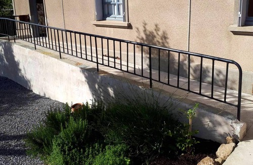 Crocq Apartment | Homerez - Nice appartement for 5 ppl. with garden at Crocq