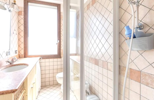 Sud-Ovest Apartment | Homerez - Nice appartement for 4 ppl. with terrace and balcony at Verona