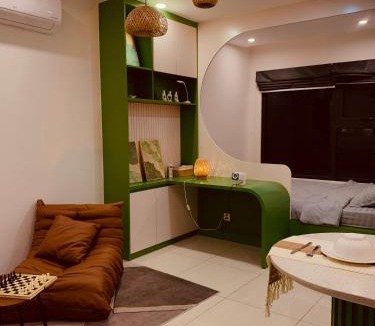 District 9 House | Homestay studio' Fregz, Vinhomes Grand Park
