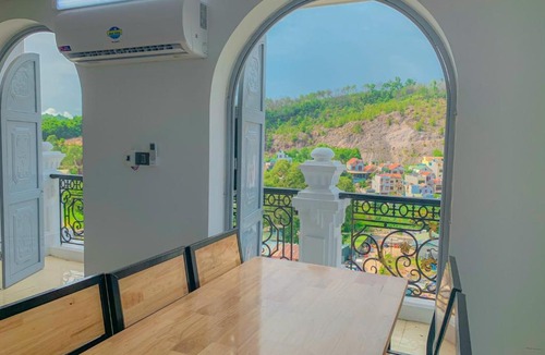 Ha Long Hotel | Hong Ngan Hotel
