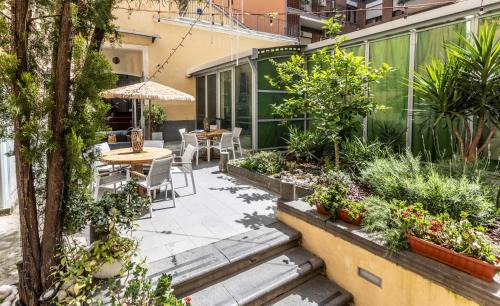 Portici Hostel | HOSTEL PORTICI