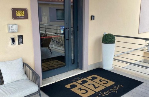Rome Province Hotel | Hotel 325 Tor Vergata