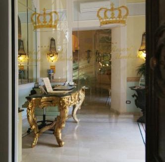 Historical Center Hotel | Hotel Art Resort Galleria Umberto