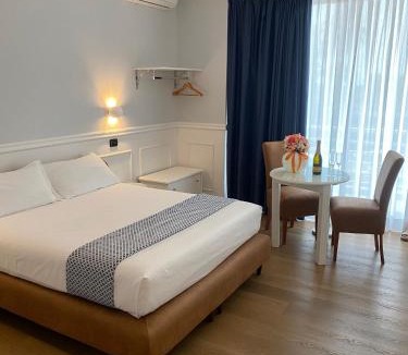 Giugliano in Campania House | Hotel Barbarella Swimming