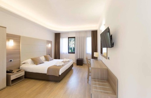 Zona XLV Castel di Guido Hotel | Hotel Boomerang