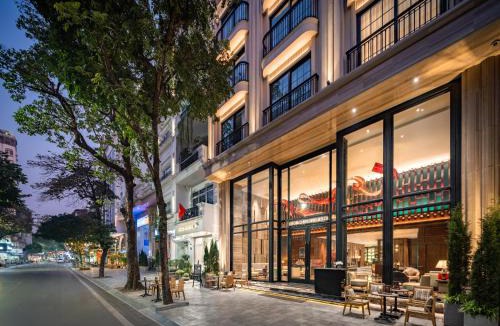 Old Quarter Hotel | HOTEL du LAC SIGNATURE