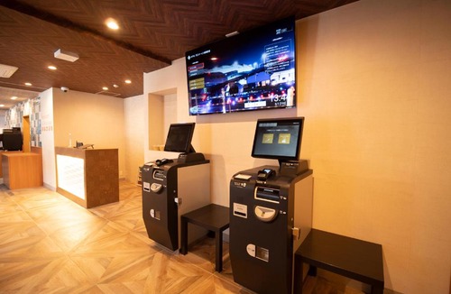 Shime Hotel | Hotel Front Inn Fukuoka Airport