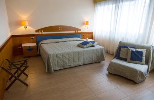 Naples Hotel | Hotel Futura Centro Congressi