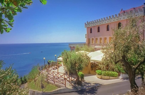 Marina di Casal Velino Resort | Hotel Hydra Club