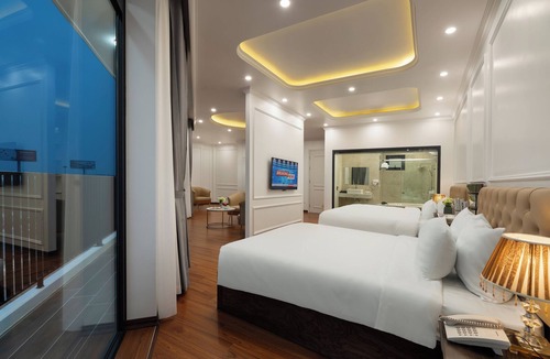 Soc Son Hotel | Hotel In Hanoi With Parking, Internet, Bedding/Linens