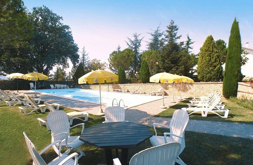 Montelparo Apartment | Hotel in Marche with Scenic Hiking Trails
