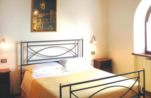 Montelparo Apartment | Hotel in Marche with Scenic Hiking Trails