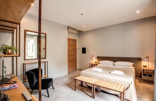 Rione III Colonna Hotel | Hotel King