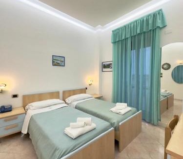 Palinuro Hotel | Hotel Le Tre Caravelle
