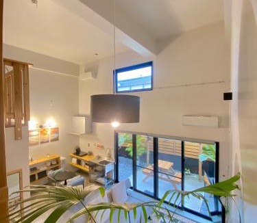 Sakimotobu Apartment | Hotel Little Swiss House