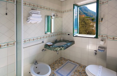 Monte Chiaro Hotel | Hotel Mega Mare