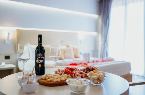 Marina di Varcaturo Hotel | Hotel Miramare