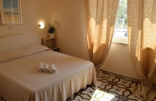 Scalea House | hotel paradiso
