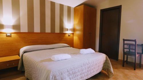 Prossedi Hotel | Hotel Piscina La Suite