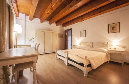 Cavasagra Hotel | Hotel Relais Villa Cornèr della Regina