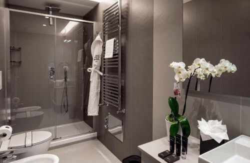 Portici Hotel | Hotel & Resort Tre Fontane Luxury