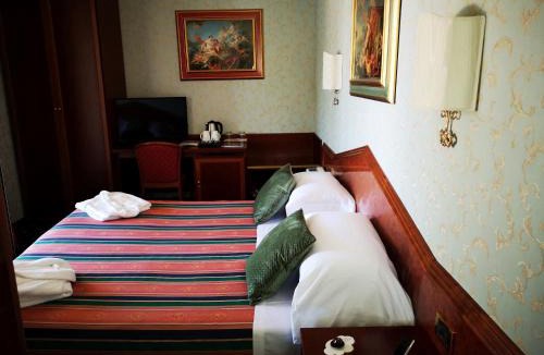 Bolsena Hotel | Hotel Royal