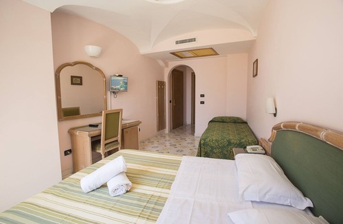 Barano d'Ischia Hotel | Hotel Saint Raphael