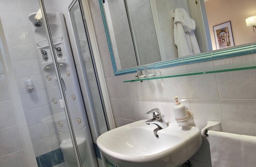 Ischia Porto Hotel | Hotel San Giovanni Terme