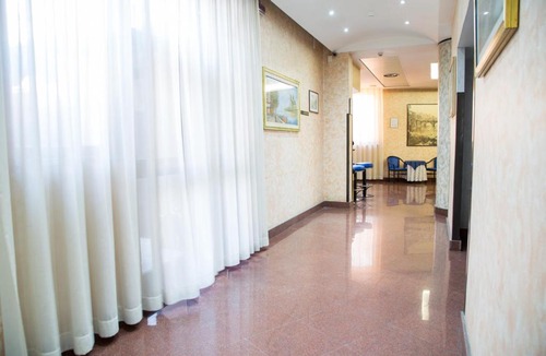 Zona XV Torre Maura Hotel | Hotel Santa Maura 2