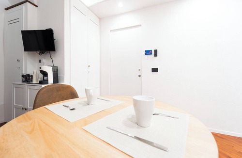 Quartieri Spagnoli Apartment | House in the heart of Naples: comfort, style and perfect location
