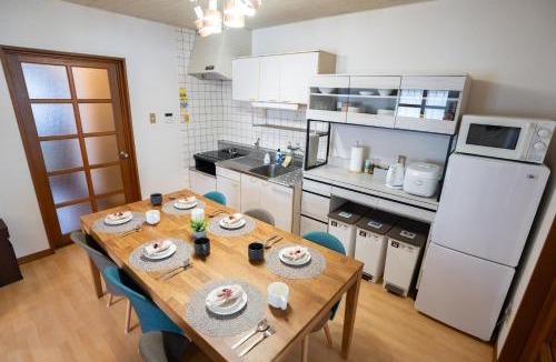 Gifu Apartment | House MATSU Gifu まるまる貸切の宿