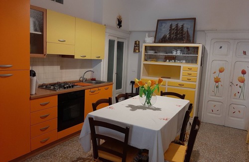 San Vito Chietino Apartment | House on the hill in the charming old town of San Vito Chietino(for 4 guests)