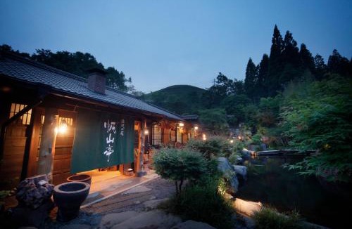 Kurokawa Onsen Hotel | Hozantei