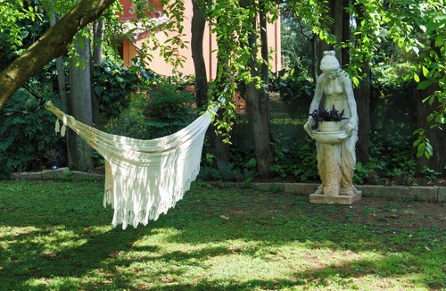 Appio Latino Villa | Huge Villa with Swimming Pool in the heart of Rome