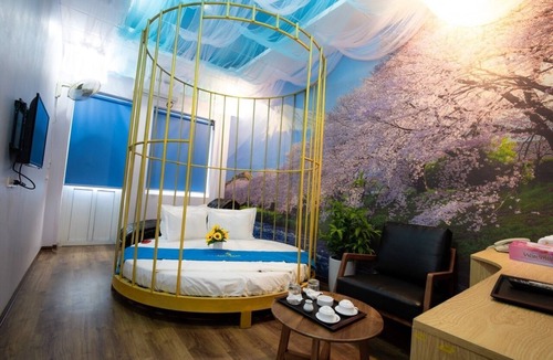 Thanh Tri Hotel | Huong Duong Hotel Yen Xa by Bay Luxury