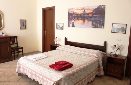 Zona LIII Tomba di Nerone House | Ianus Guest House