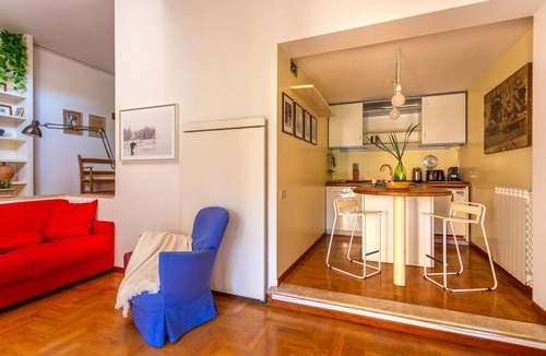 Rione XIV Borgo Apartment | iFlat | Comfy apartment with vista near St. Peter