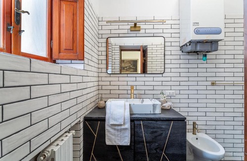 Rione V Ponte Apartment | iFlat Roman Retreat in the City Center