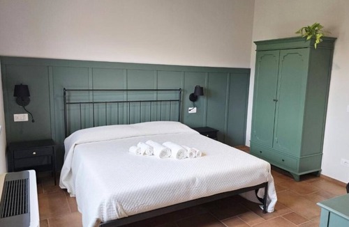 Negrar House | Igino Farmhouse: Double Room with Disabled Access