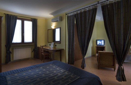 Borgo Santa Maria Other | Il Casale Corte Rossa