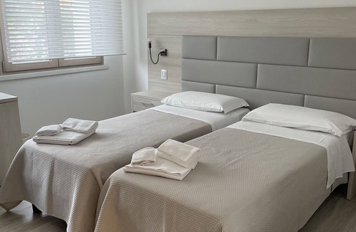 Garda Bed & Breakfast | Il Sole e la Luna B&B in Garda