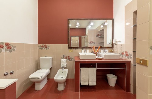 Montecalvario Hotel | Il Ventre di Napoli Broggia