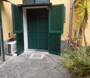 Chiaia Apartment | IL24 Dimora storica