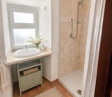 Grotte di Castro Apartment | IN THE HILLS NEAR THE LAKE, Relax e Comfort