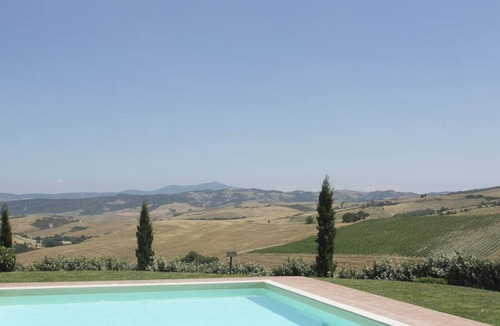 Castiglione d'Orcia Villa | Independent residence with 4 apartaments and pool in val d'Orcia