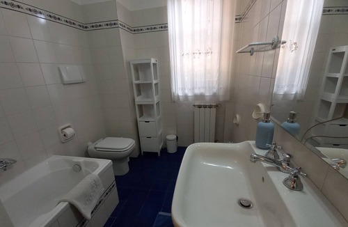 Fonte Nuova Apartment | Independent apartment with garden near Rome