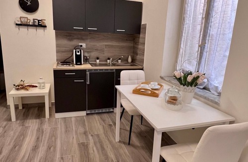 Aurelio Apartment | Independent apartment, private garden on ViaAurelia area Vaticano City