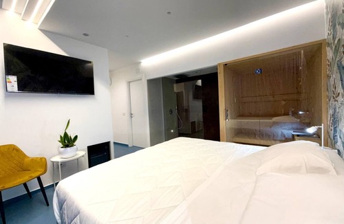 Mondragone Hotel | International Resort