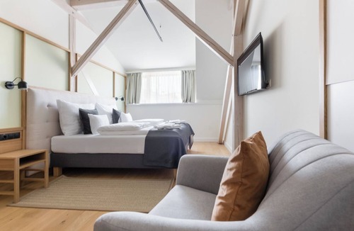 Sfantu Gheorghe Hotel | Isabella Boutique Hotel